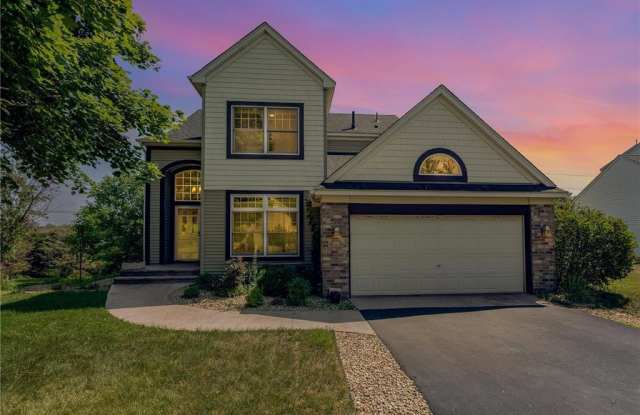9242 Tyne Lane - 9242 Tyne Lane, Inver Grove Heights, MN 55077