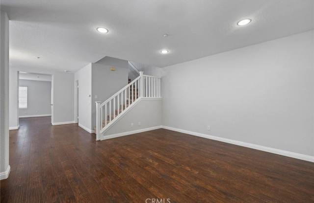 3661 Hawks Drive Gallery 2