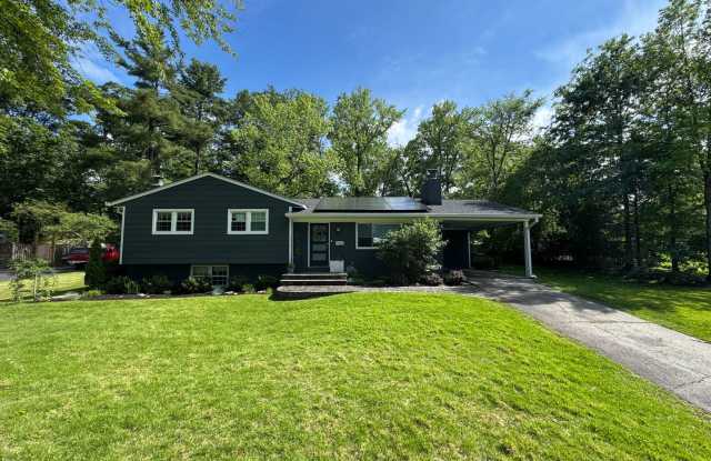 Impressive 4 Bed 3 Bath Home On A Large Private Lot In Desired Yacht Haven Estates photos photos
