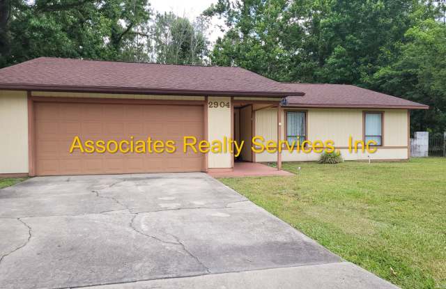 Nice 3 bedroom House! Great for families! Must see! Gallery 3