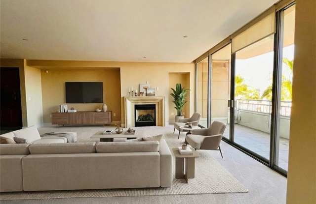 5055 Scholarship photos photos