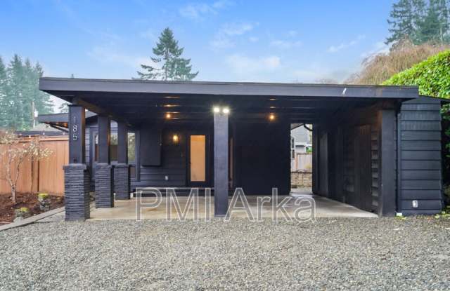 185 SW Francis Ln photos photos