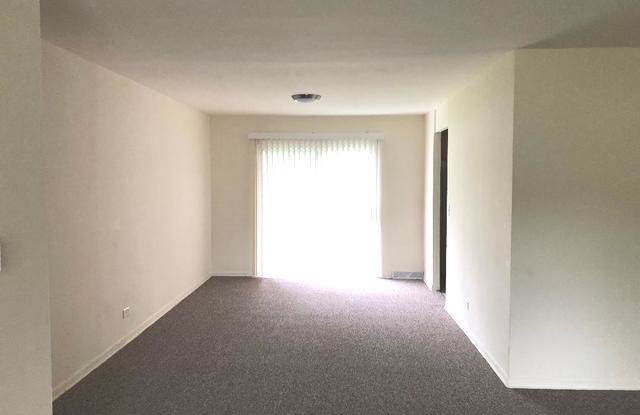 15147 Hilltop Court Gallery 3