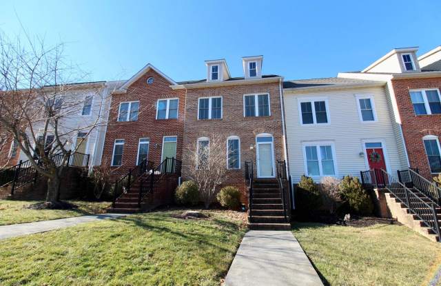 Upscale townhome  with attached garage for rent in the Townes at Bluestone! photos photos