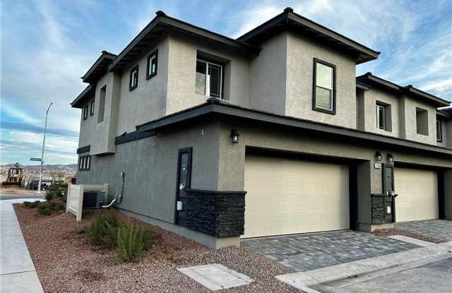 1164 Scarlet Sparrow Street photos photos