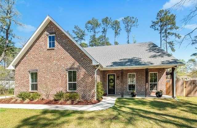 935 DUPARD Street photos photos
