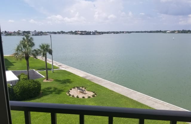 7700 Sun Island Dr S Apt 308 - 7700 Sun Island Drive South, South Pasadena, FL 33707