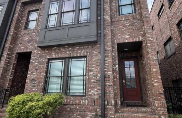 709 26th Ave N - 709 26th Avenue North, Nashville, TN 37208