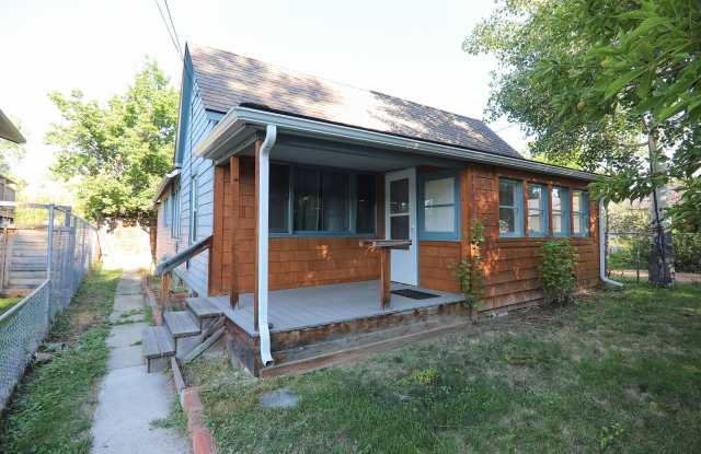 1 bed 1 bath home along the river photos photos