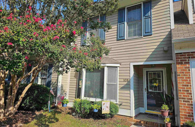 108 Forest Oaks Drive photos photos