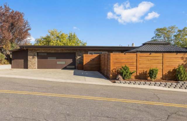 Wasatch Blvd Gem!! Hot Tub, Sauna, & Trails in Top SLC Location photos photos