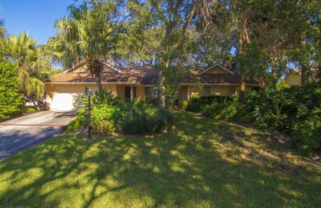 1032 Poitras Drive - 1032 Poitras Drive, Vero Beach, FL 32963