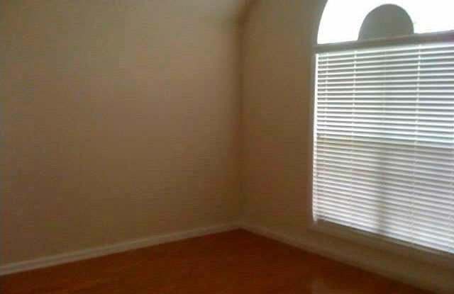 3555 Stoneleigh Run Drive Gallery 3