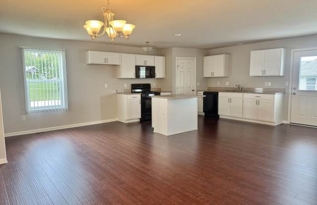 2195 Ridge Avenue Gallery 3