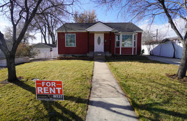 165 E Lakeview Dr photos photos