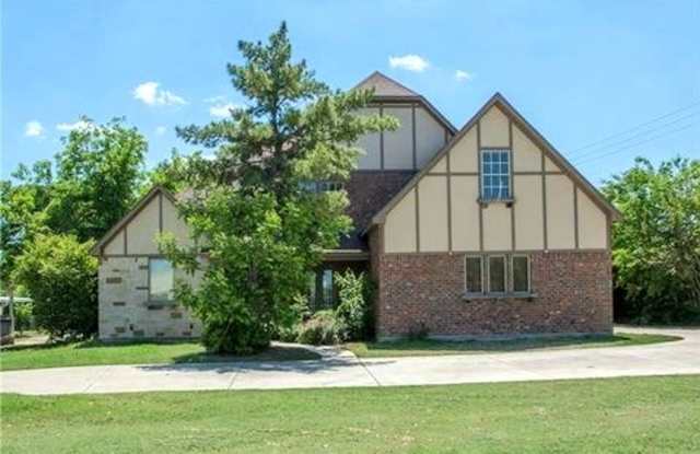 3547 South Hills Avenue - 3547 South Hills Avenue, Fort Worth, TX 76109