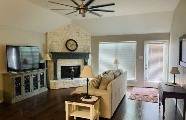 8104 Blacktail Trail Gallery 3
