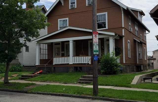PRIME LOCATION photos photos