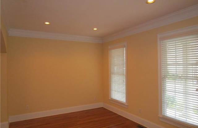 465 Wembley Circle Gallery 4