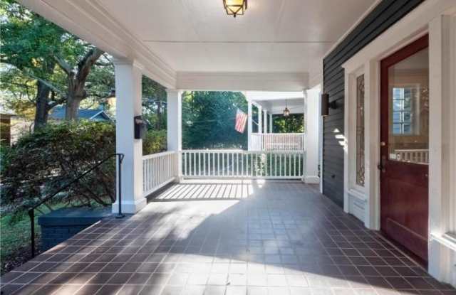 40 Avery Drive NE Gallery 4