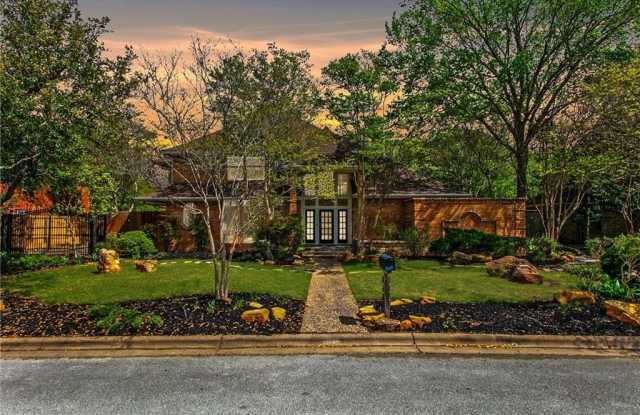 8605 Rosewood Drive photos photos