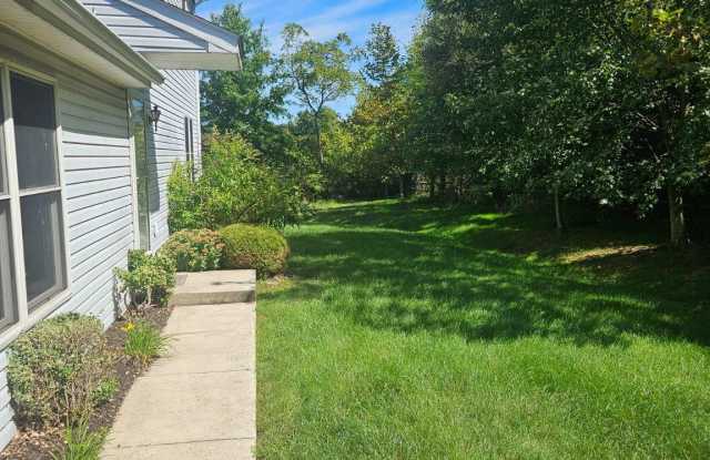 2618 DANIELS Lane Gallery 3