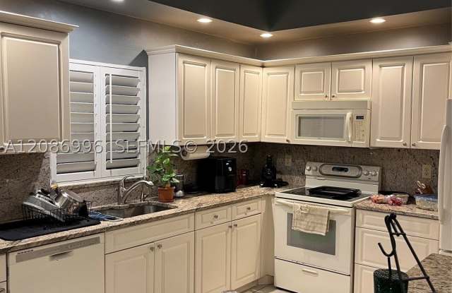 3212 Anthony Cir S Gallery 3