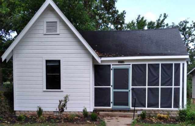 Renovated 3 Bedroom Park Hill Home photos photos