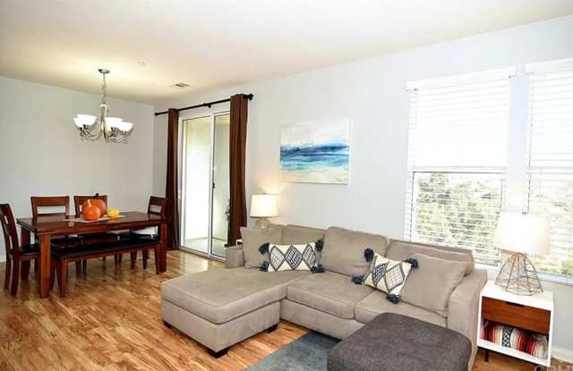 760 Harbor Cliff Way, 119 Gallery 4