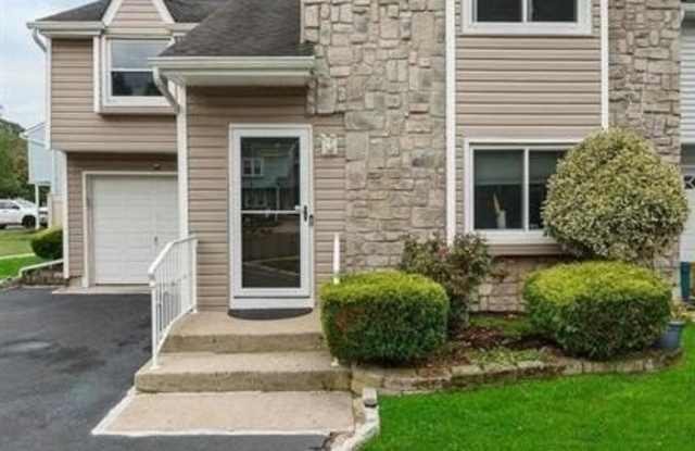 17 WINCHESTER Drive Gallery 2