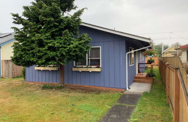 2731 Madrona St. Gallery 2