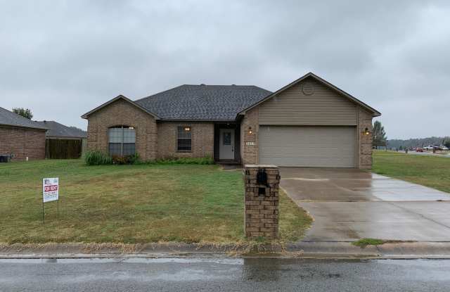 2413 Versailles Dr, Cabot AR 72023 - Nice corner lot 3br 2ba - Stonehenge photos photos