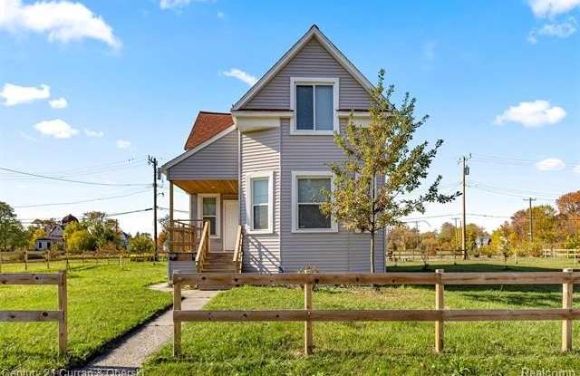 1973 E Grand Unit A Boulevard photos photos