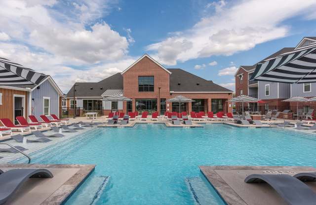 The Landing College Station - Student Housing Gallery 2