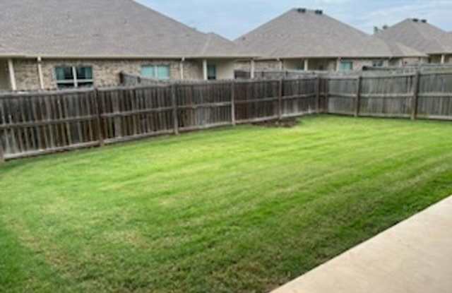 3921 Mobley Cir Gallery 2