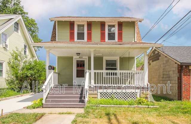 14210 Athens Ave photos photos