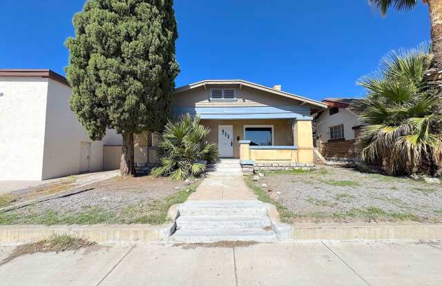 Updated Home with Historic Charm! 3bed/2 bath Refrig A/C with Finished Basement! - 3311 Montana Avenue, El Paso, TX 79903