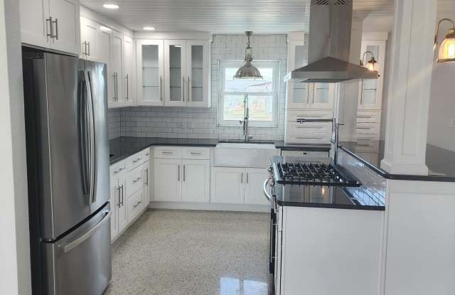 1665 S Shelter Trail Gallery 3