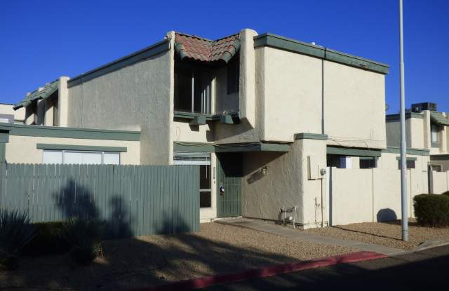 9059 N 52nd AVE - 9059 North 52nd Avenue, Glendale, AZ 85302