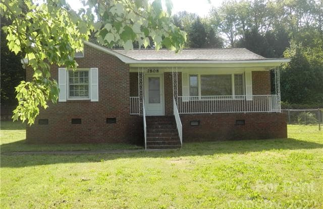 7808 Reames Road - 7808 Reames Road, Charlotte, NC 28216