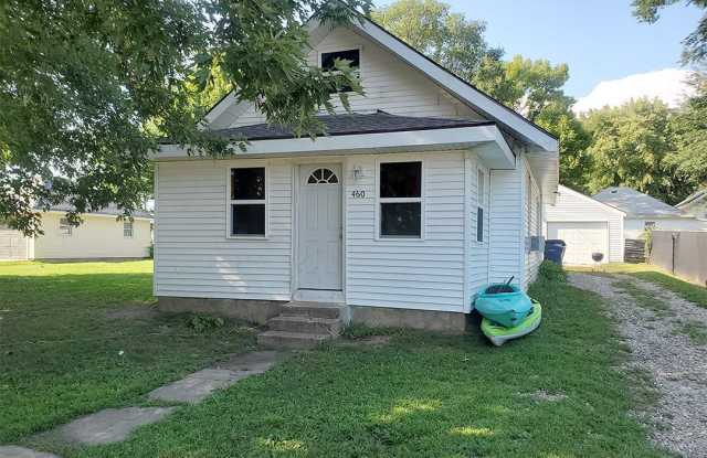 460 2nd St. NW photos photos