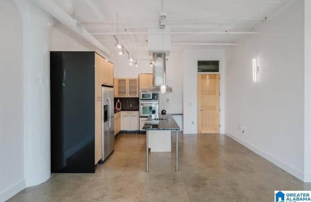 2201 5TH AVENUE Gallery 3