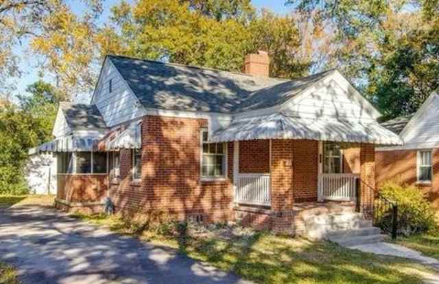 Cozy 2bd/1ba brick cottage near downtown Columbia photos photos
