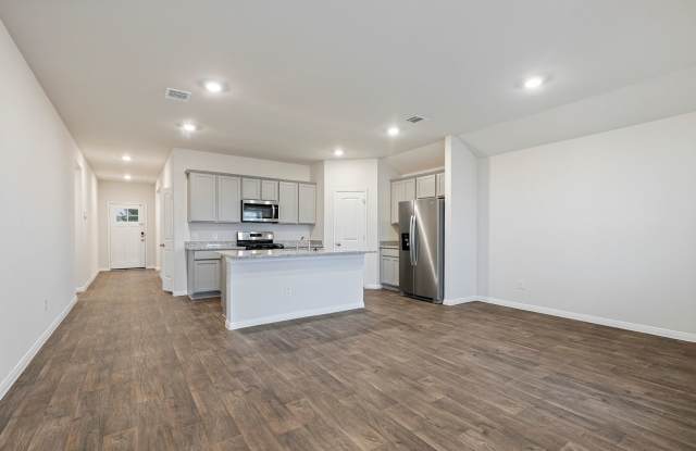 ***$250 Visa Gift Card at Move In + Waived Application Fees!*** Beautiful 4bd/2ba Home in Kyle! Gallery 4