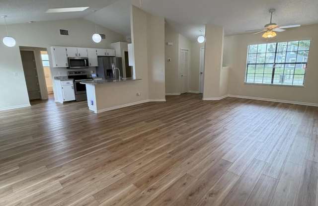 1460 Heartwellville Street NW Gallery 4