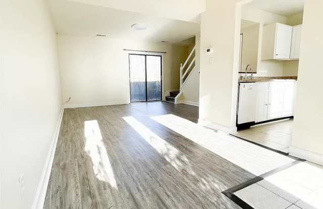 1444 Tenbury Drive - 1 Gallery 1