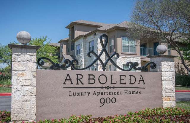Arboleda Gallery 2