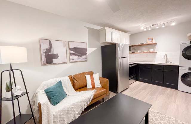 704 Yegua St photos photos