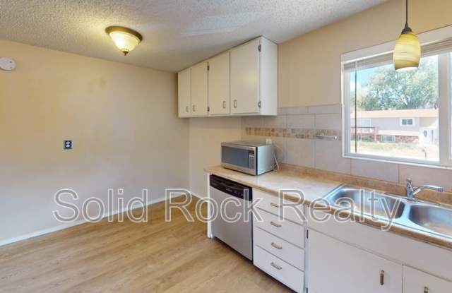 1620 River Drive Gallery 3