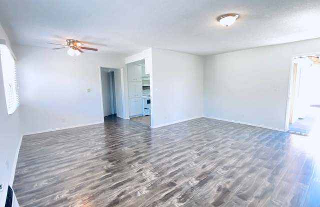 6640-6652 Darby Ave. photos photos